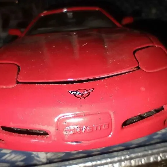 1/24 1997 Chevy Corvette die-cast high quality - Picture 3 of 9